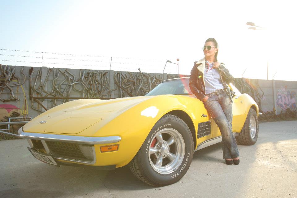 Niculina Stoican se mandreste cu masina ei