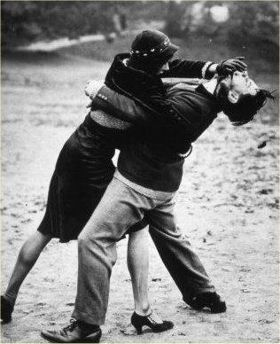 Artistii au facut o reconstituire a crimei