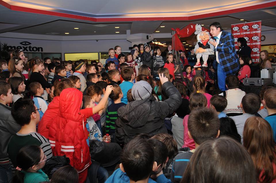 Alecu are cele mai multe spectacole in cluburile de stand-up comedy