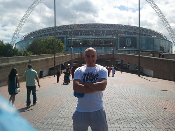 Bogdan a fost dezamagit in dragoste