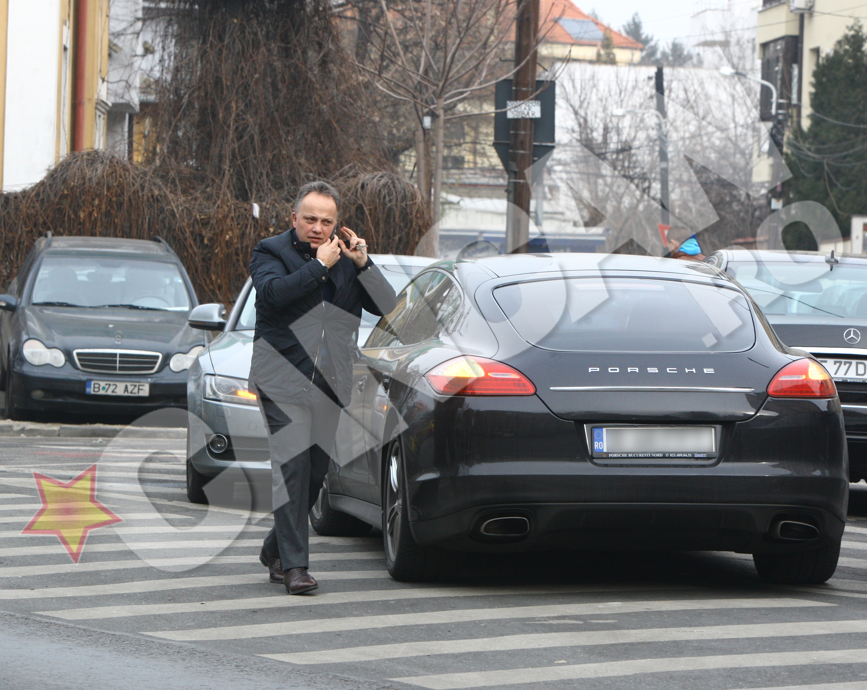 Claudiu Florica s-a grabit sa iasa din masina ca sa ajunga repede la intalnirea cu Cocos