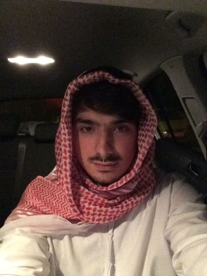 Tudor Naghi a ales o costumatie neobisnuita