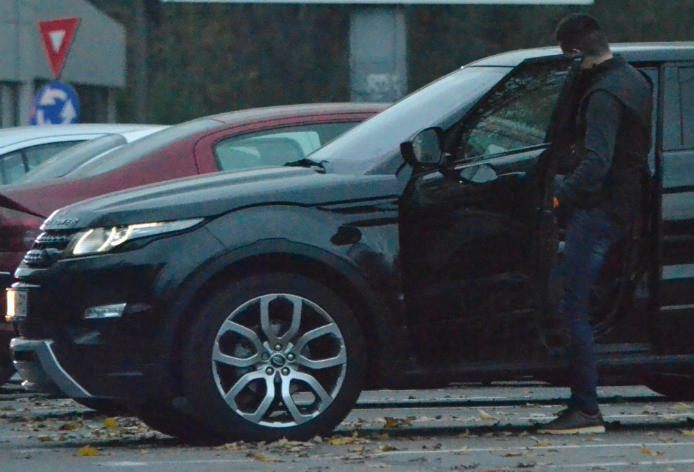 Mario Nicolae conduce in continuare masina pe care a primit-o de la club