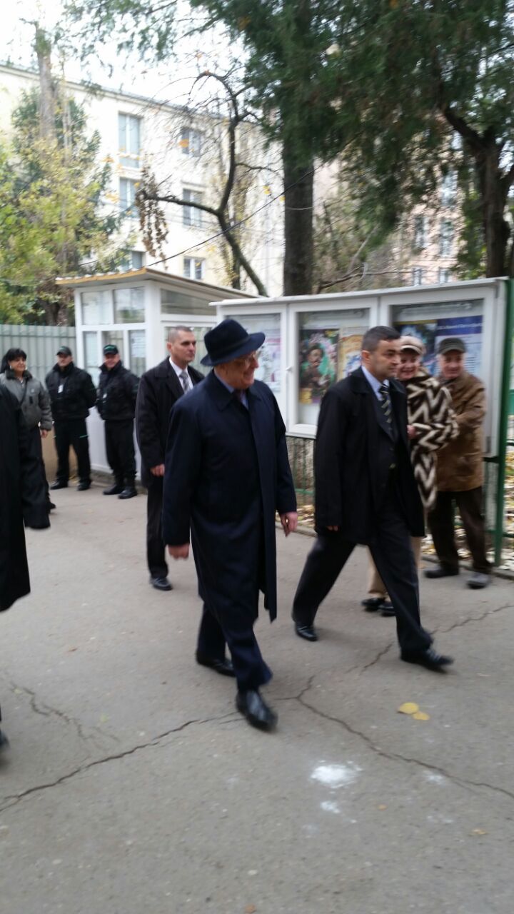 Ion Iliescu a votat in urma cu putin timp