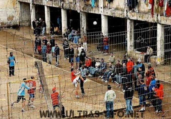 Brazilia inchisoare fotbal