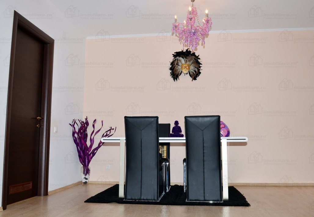 Apartamentul a fost amenajat de catre un specialist