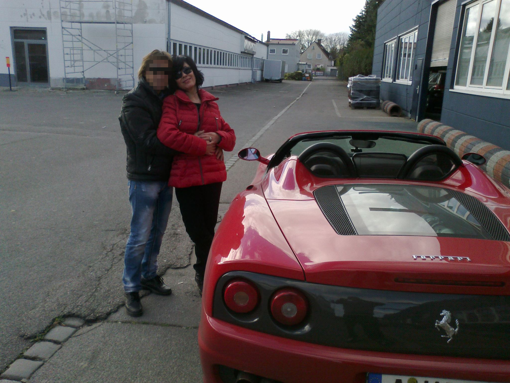 Mariana si-a gasit un aliat cu o masina de lux