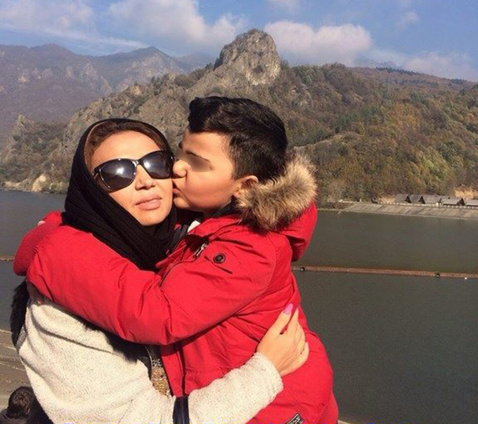 Dupa scandalul cu Beyonce, sotia lui Guta a simtit nevoia sa se reculeaga la manastire