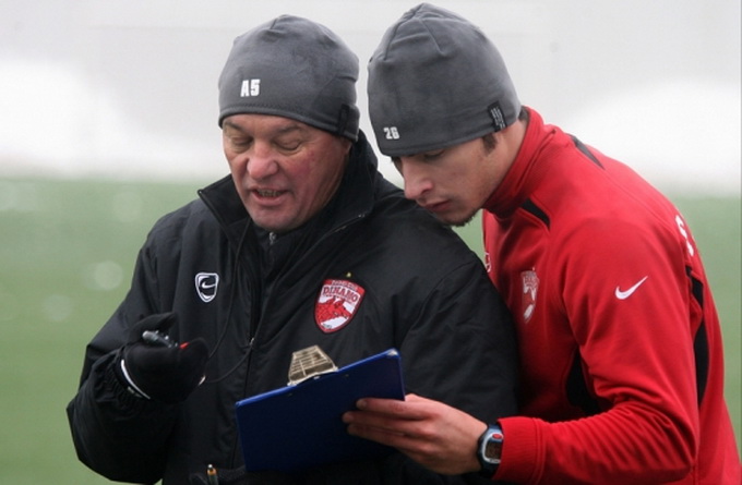 Lui Constantin Niculae nu i-a cazut foarte bine reintorcerea fiului lui in bratele Cristinei