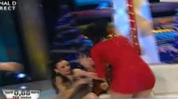 Loredana si-a batut rivala in direct (foto:kanal D)