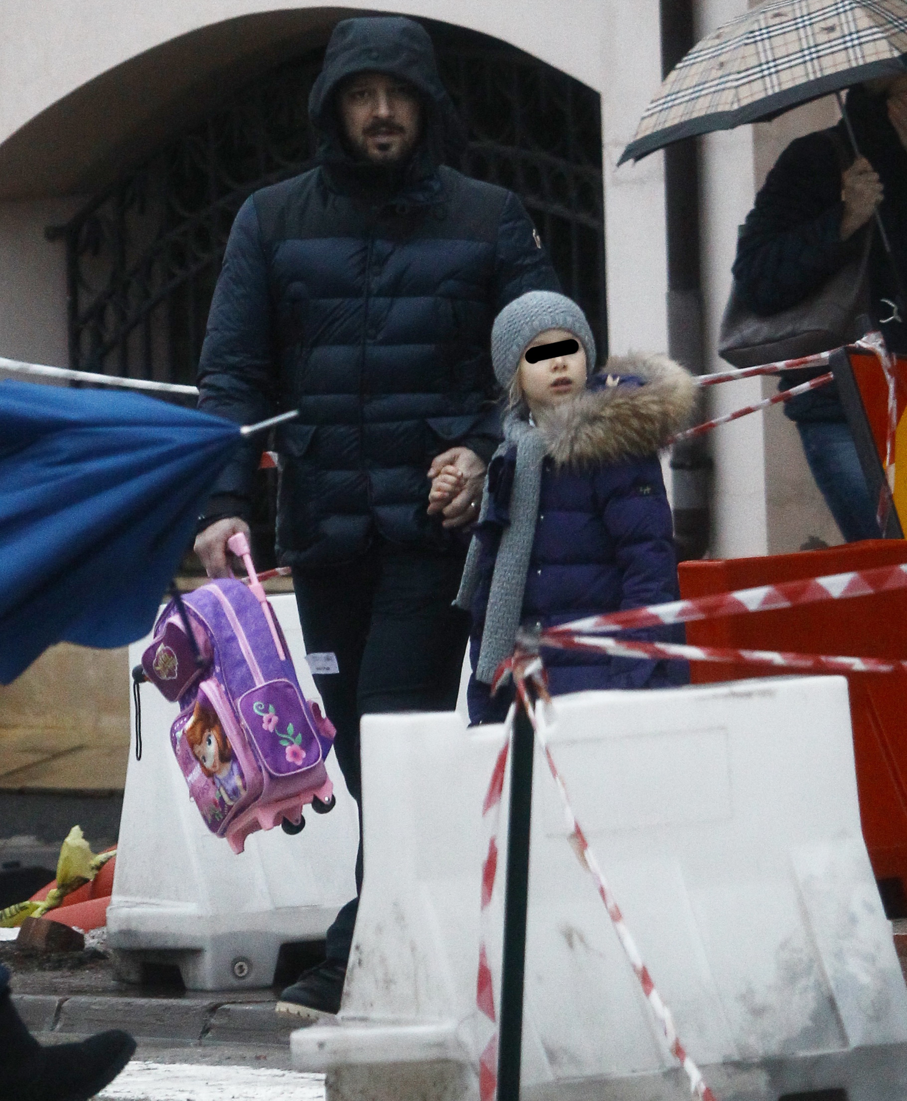 Nepotul lui Gigi Becali nu traverseaza pana nu se asigura de mai multe ori