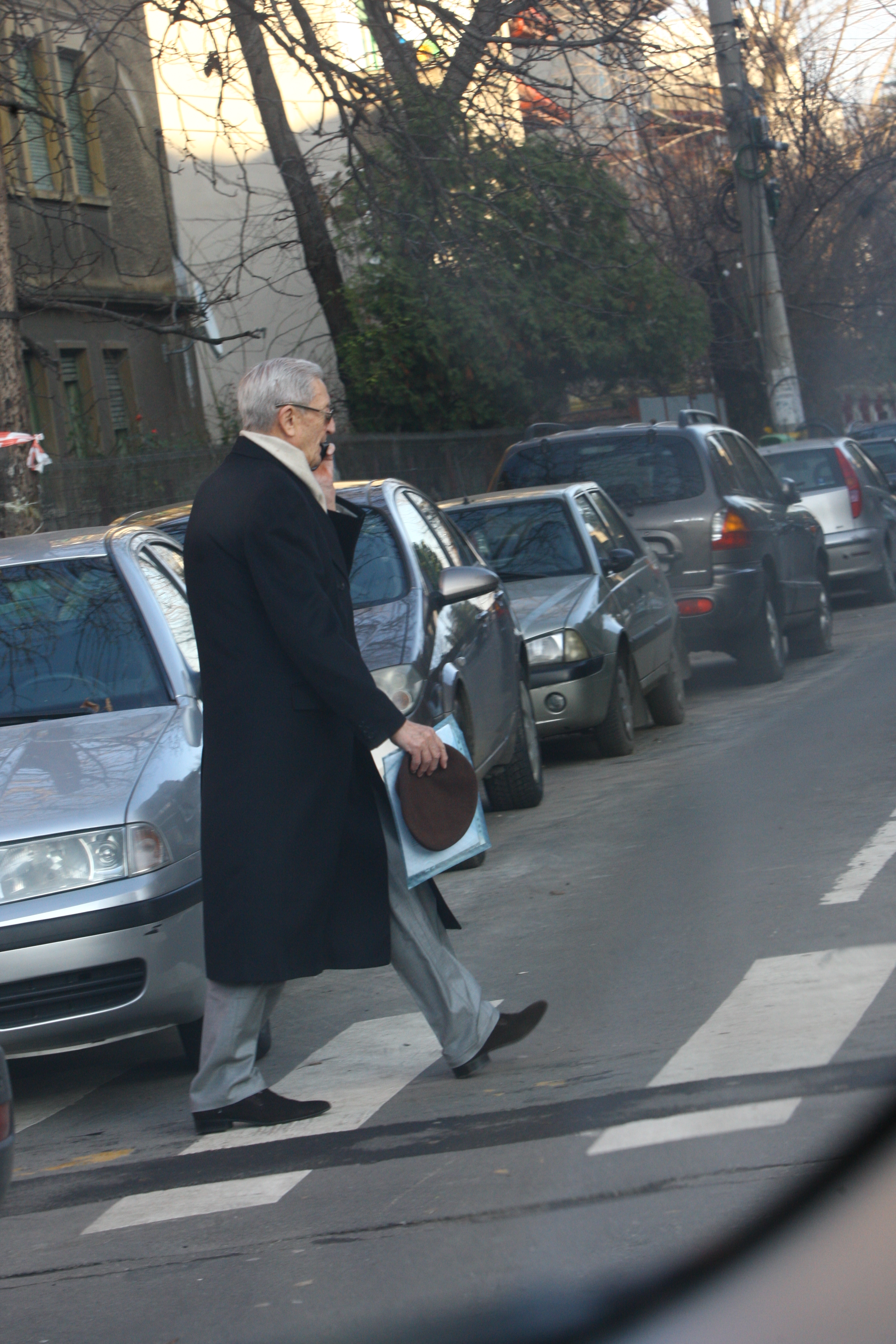 Generalul s-a angajat in traversare