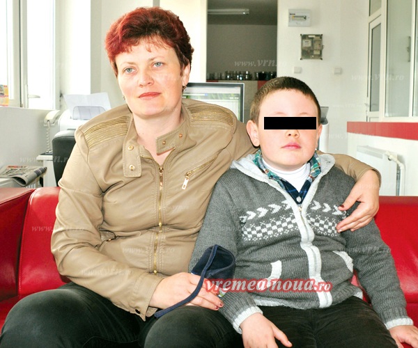 Femeia considera ca doctorul este vinovat pentru afectiunea grava a fiului ei