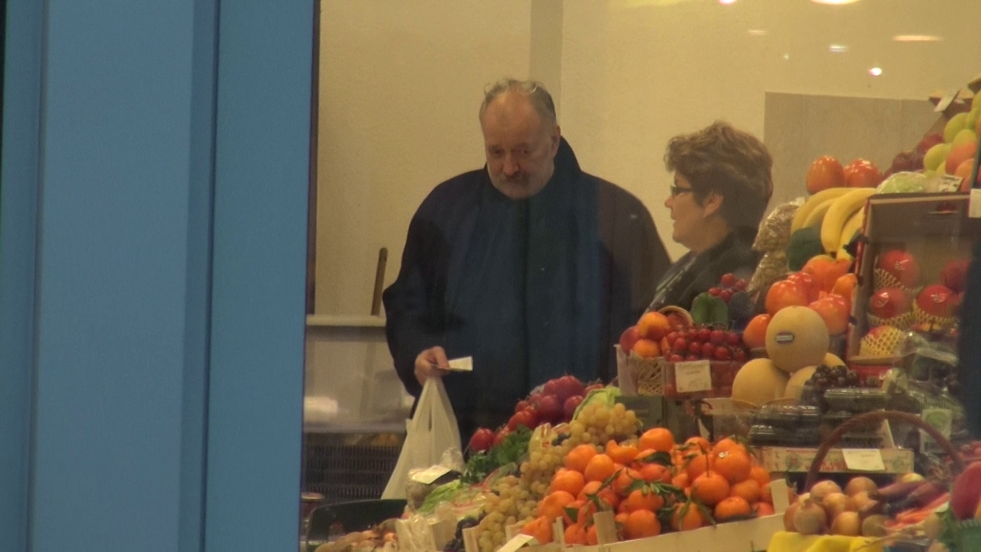 Prima bancnota si-a facut deja aparitia din buzunarele istoricului