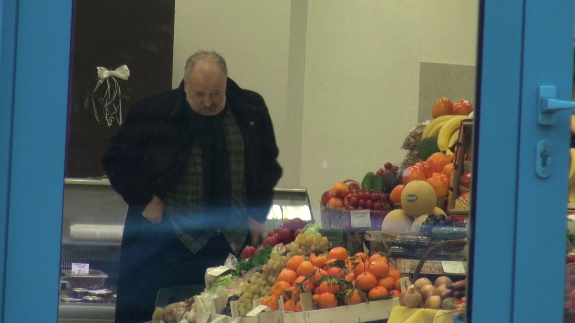 Seful TVR a bagat de seama ca pantalonii sai au luat-o in jos