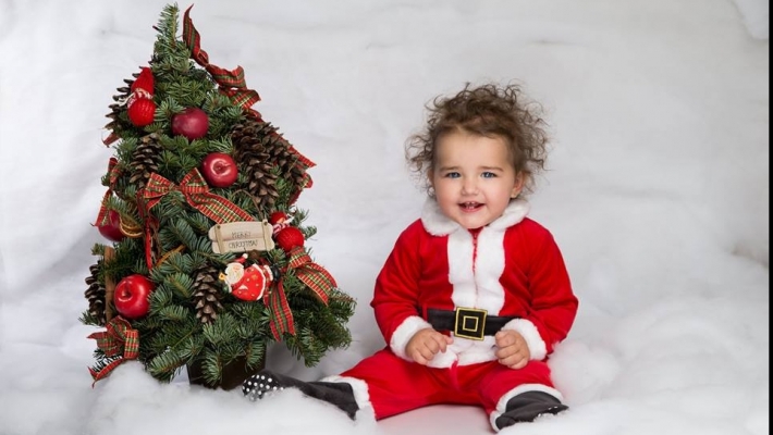 Sofia Anais, fetita Elenei Basescu