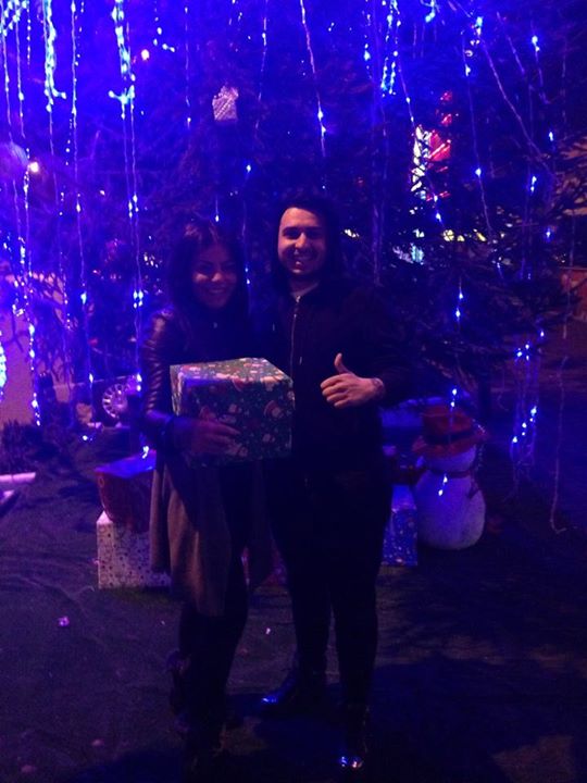 Franco ii face cadouri Nicoletei, fiica lui Sile Camataru