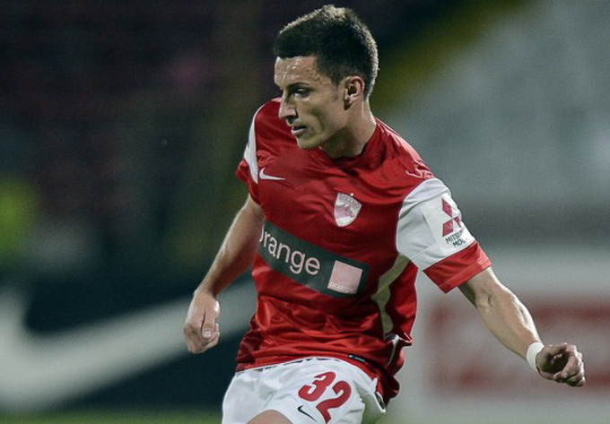 Musat a fost coleg de generatie cu Radu Stefan la juniorii lui Dinamo