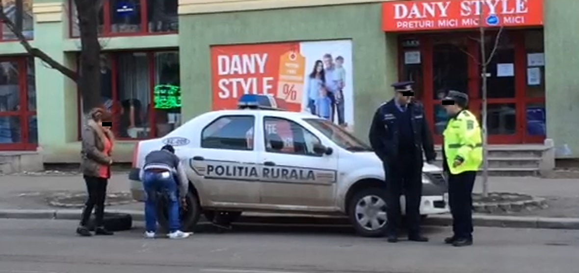Baiatul a fost pus sa rezolve pana politistilor