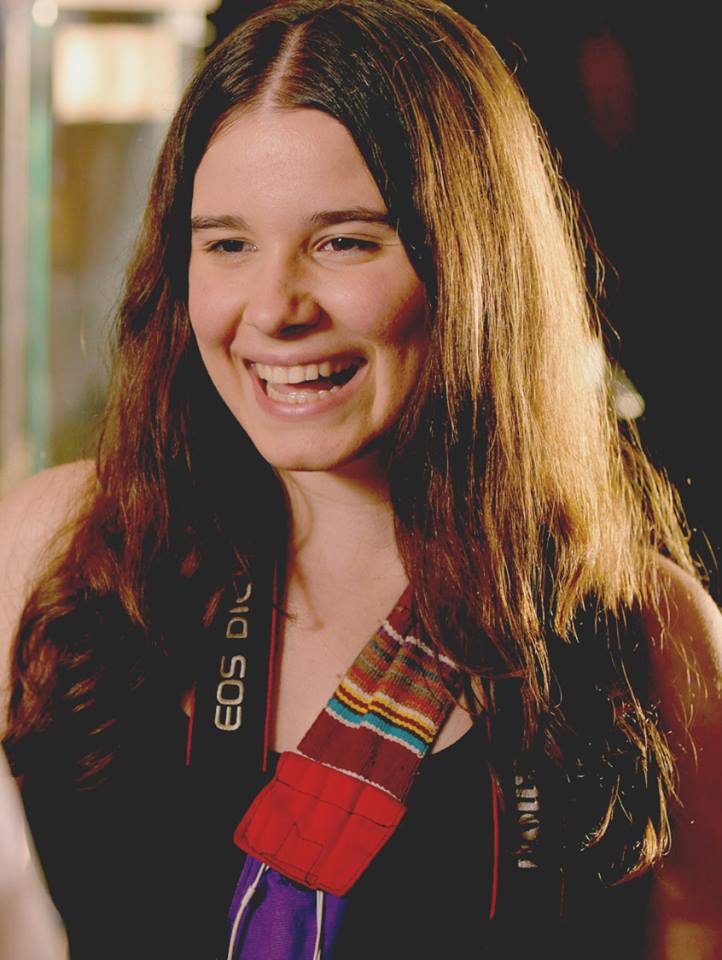 Kira seamana foarte mult cu tatal sau