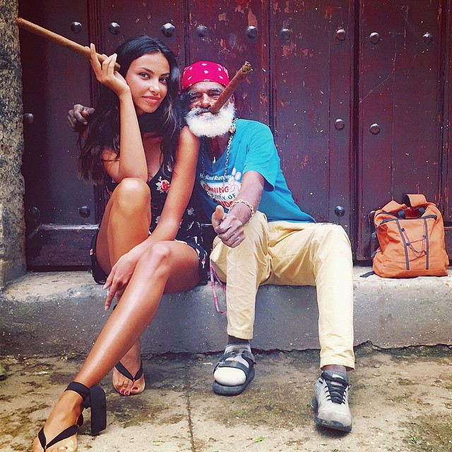 Romanca s-a distrat de minune in Cuba