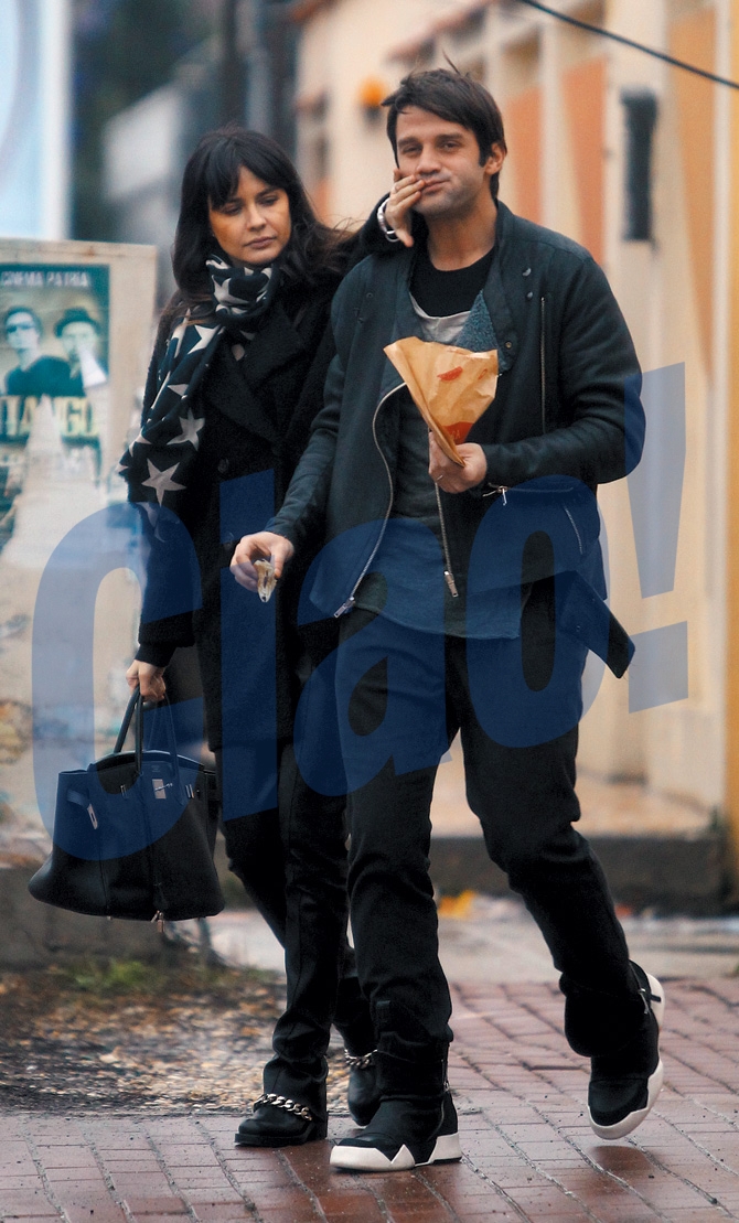 Adelina Chivu il curata pe Cristi de resturi