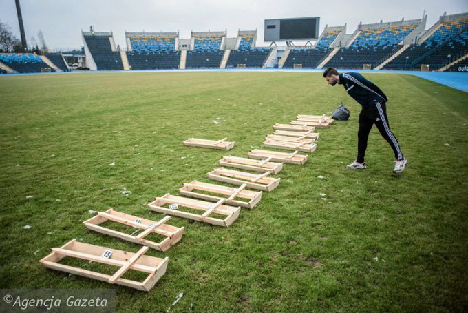 Acestea sunt imaginile de pe stadionul pe care joaca Pulhac