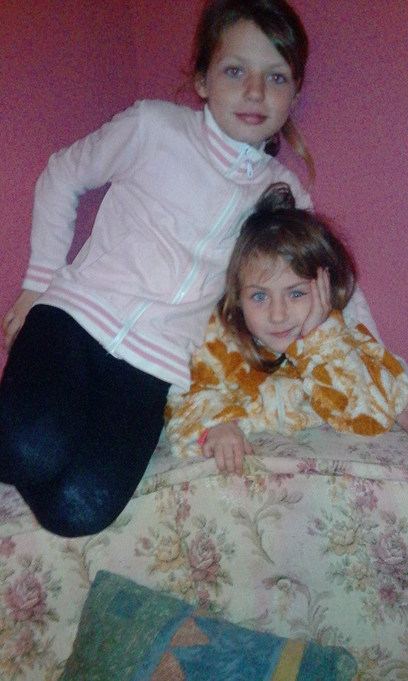 Rose Marie are grija de surioara ei mai mica, Diana