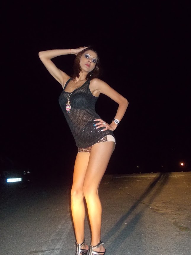 Olteanca a luat 10.500 de euro pe virginitatea ei