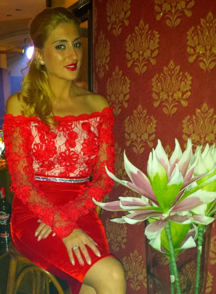 Fosta sotie a lui Raducanu pozeaza in ipostaze sexy