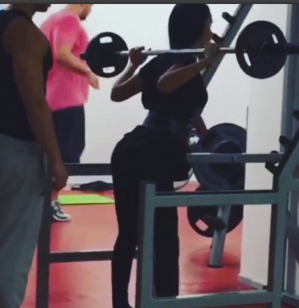 Adelina trage din greu ca sa fie in forma