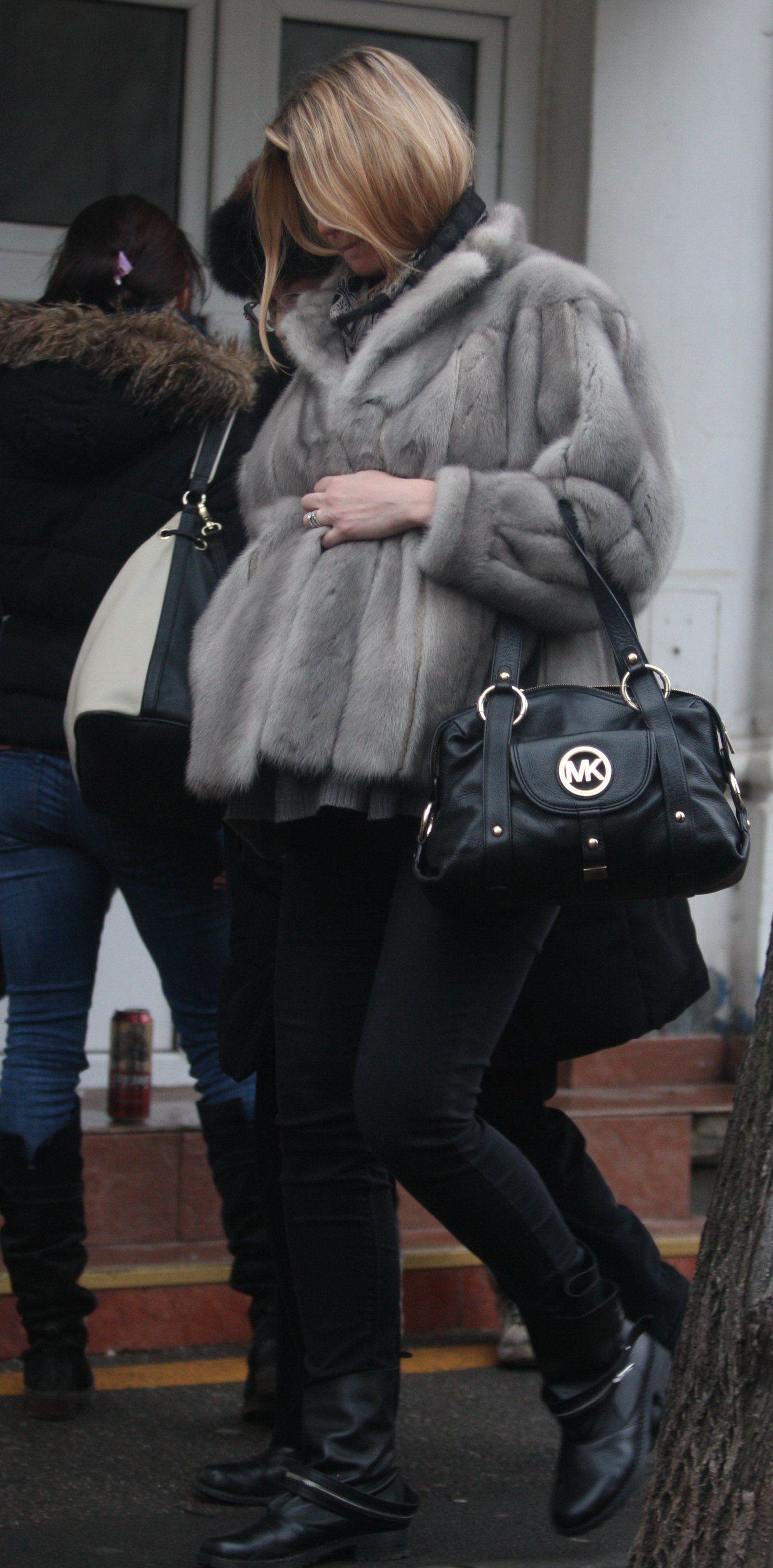 Insarcinata in luna a saptea, Virginia Diaconescu s-a dus la facultate