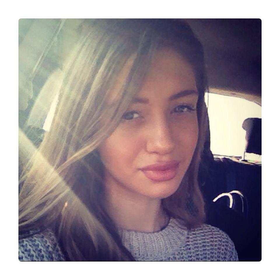 Boureanu s-a cuplat cu o satena de 18 ani din Constanta