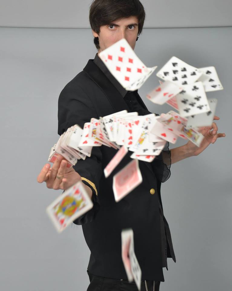 Antonio a participat la Romanii au talent