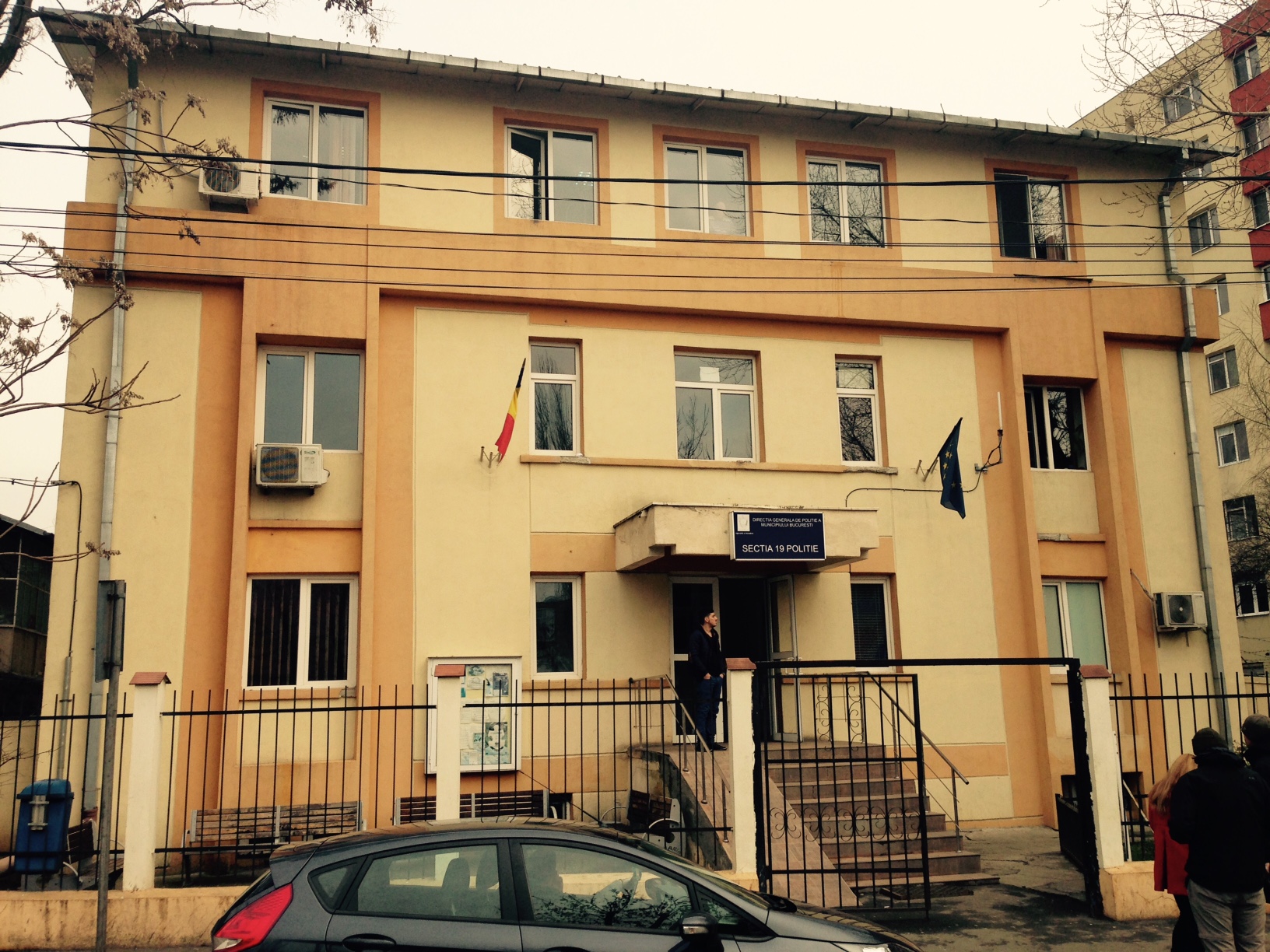 Brigada de fete este audiata la sectia 19 de politie