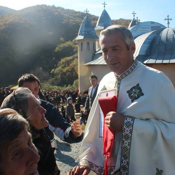 Preotul s-a mutat din nou in Romania