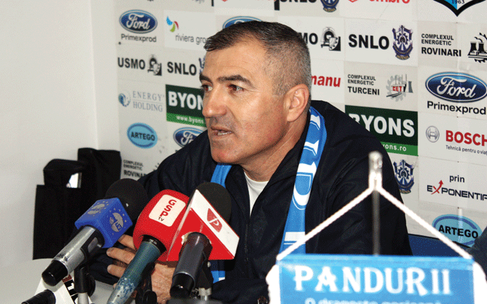 Petre Grigoras a antrenat ormatii precum Farul, Otelul, Pandurii, Poli Iasi, CFR Cluj sau FC Onesti
