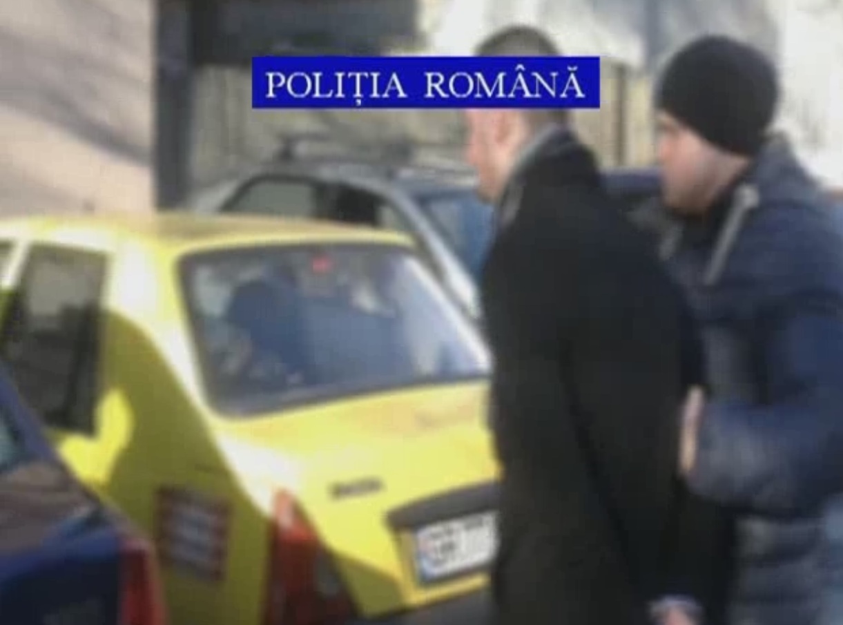 Cutitasul s-a dat de gol pe Facebook