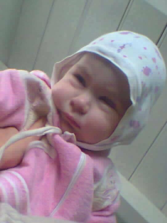 Micuta Gabriela nu a vazut niciodata lumina zilei