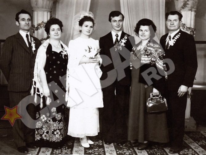 Fostul presedinte a curtat-o ani in sir pe Maria Basescu