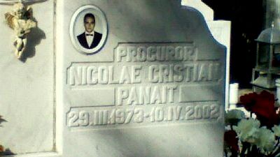 Asa arata mormantul procurorului Cristian Panait