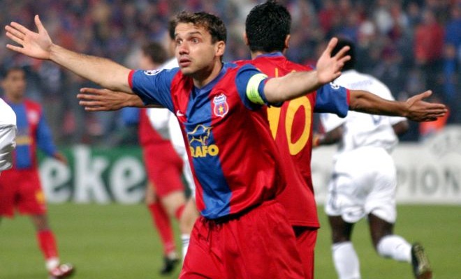Sorin Paraschiv a facut parte din echipa Stelei care a ajuns pana in semifinalele Cupei UEFA