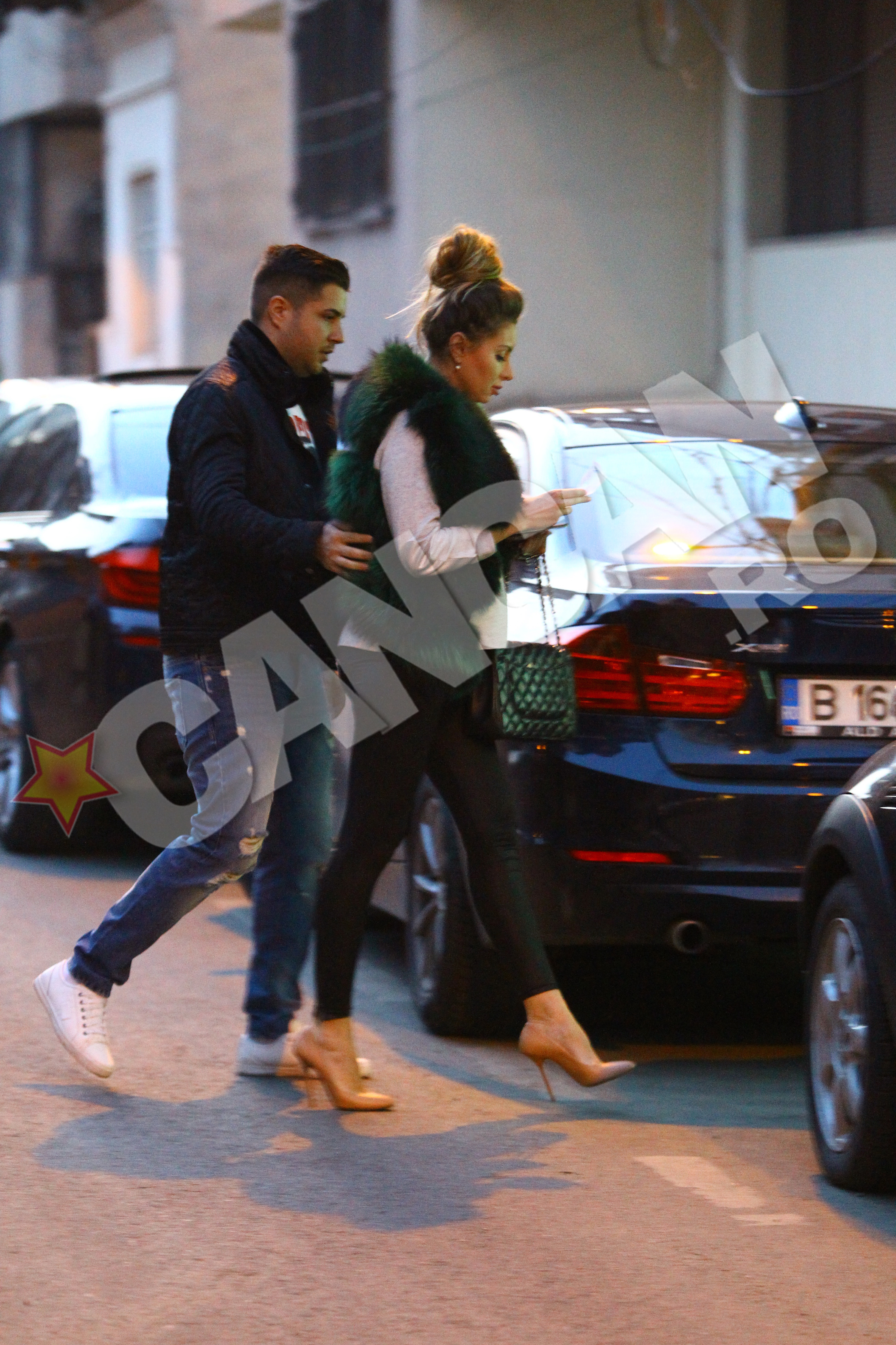 Roxana a mers la control la o clinica privata din Capitala