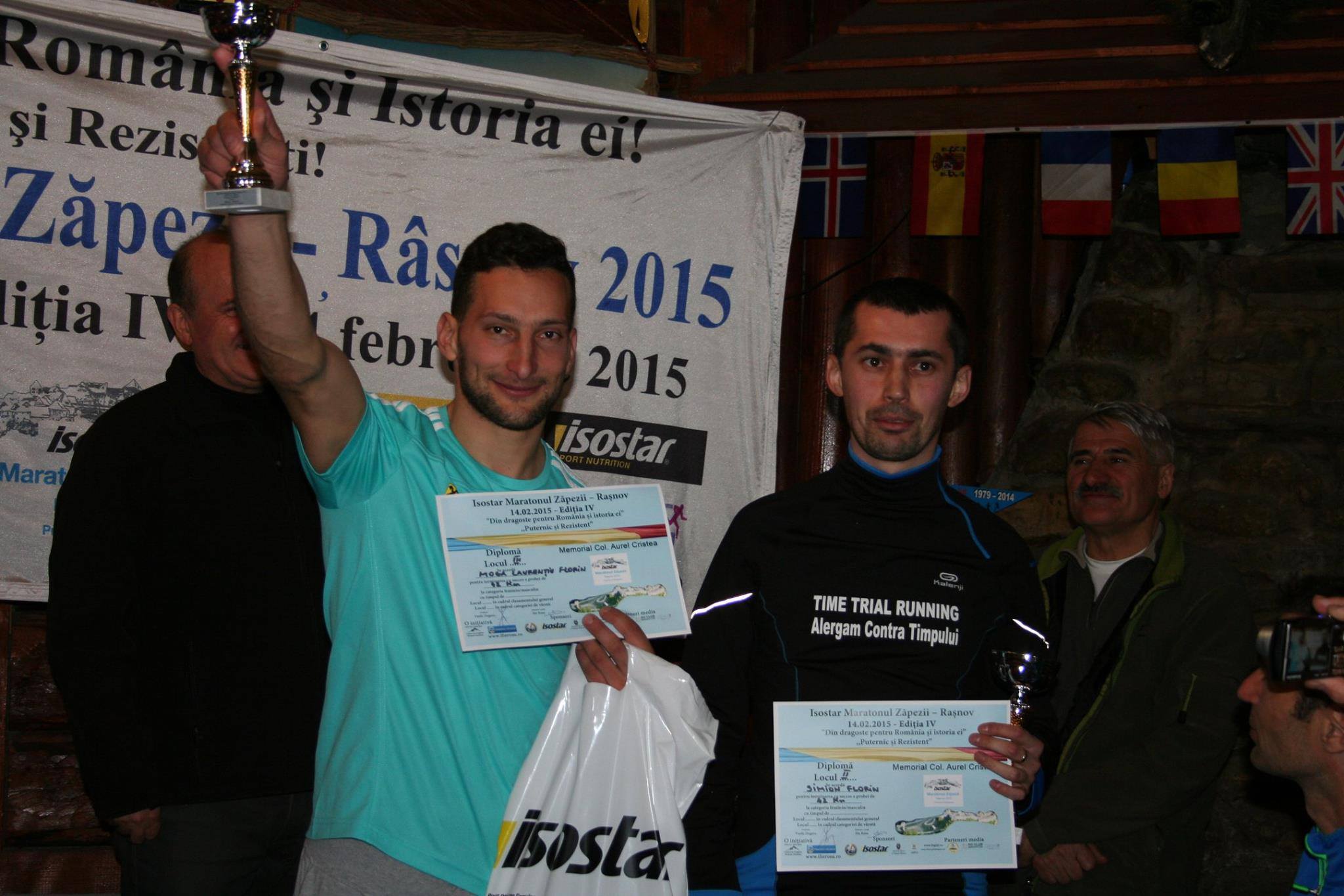 Laurentiu alearga in picioarele goale pentru cauza umanitare