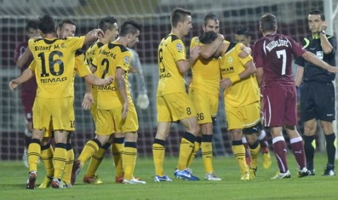 Din cauza restantelor financiare, fotbalistii de la FC Brasov au ajuns la capatul puterilor