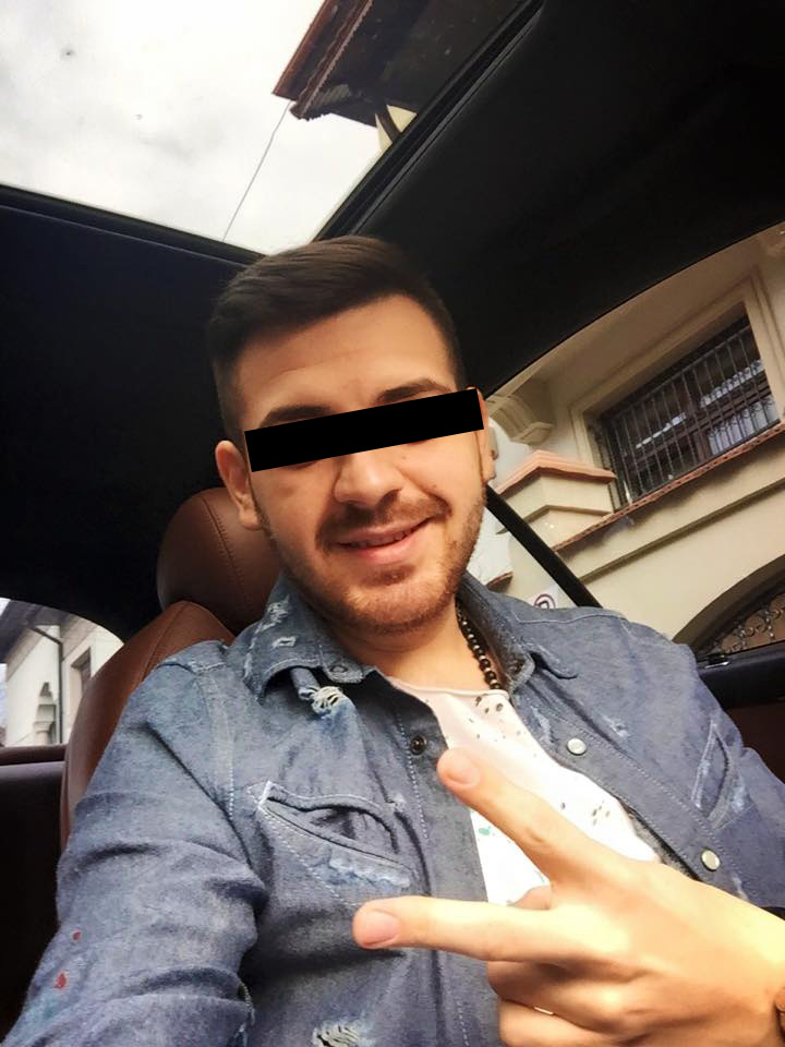 Se pare ca tanarul ar fi cucerit-o pe Betty cu sumele mari din conturi si cu masinile scumpe pe care le conduce