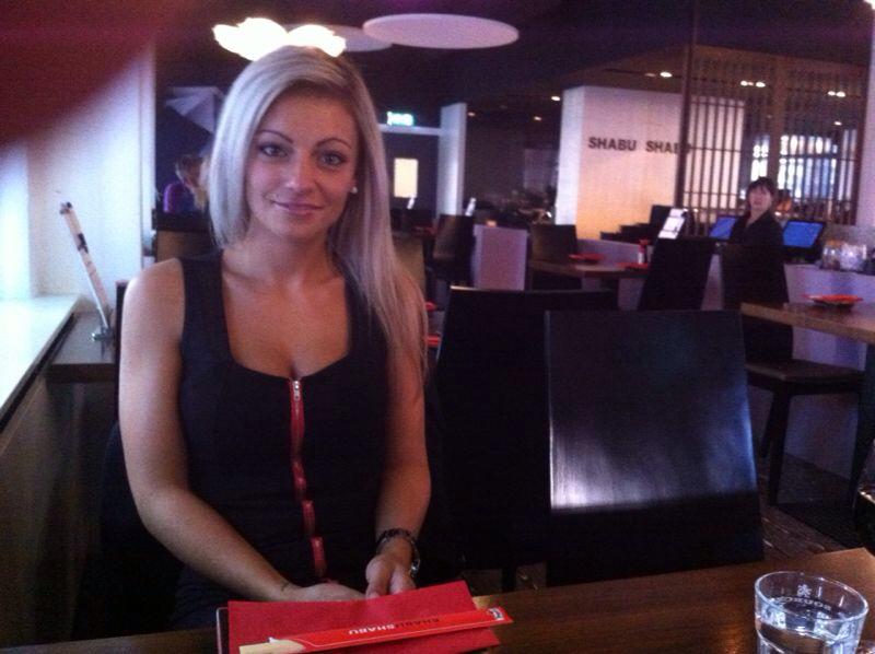 Iubita lui Cmovs arata foarte bine