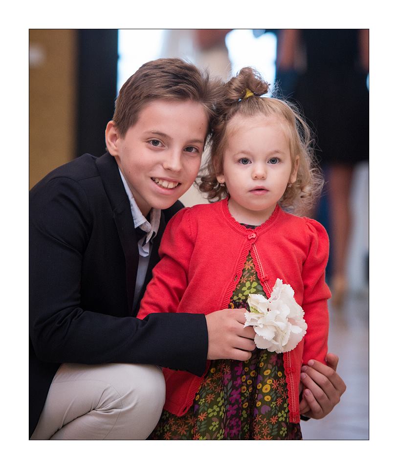 Simona este extrem de mandra de cei doi copii ai sai