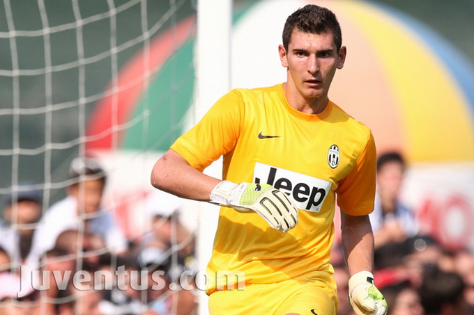 Dorit de Dinamo, Branescu a ajuns in Ungaria