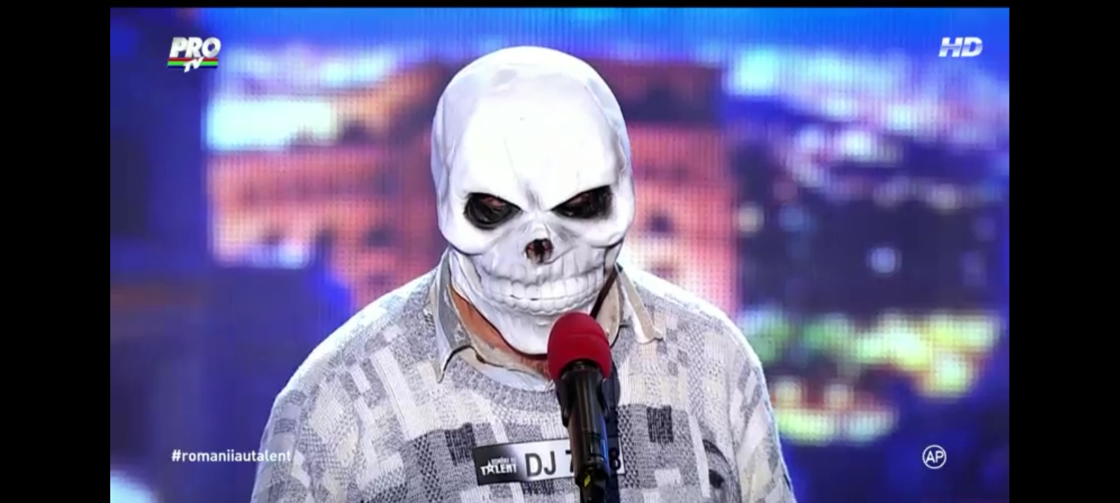 Asa a venit pe sceana concurentul care a reusit sa-i sperie pe jurati